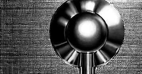 The Empty Report: Why Most Crypto Analysis Is Noise and How to Spot It The Empty Report: Why Most Crypto Analysis Is Noise and How to Spot It